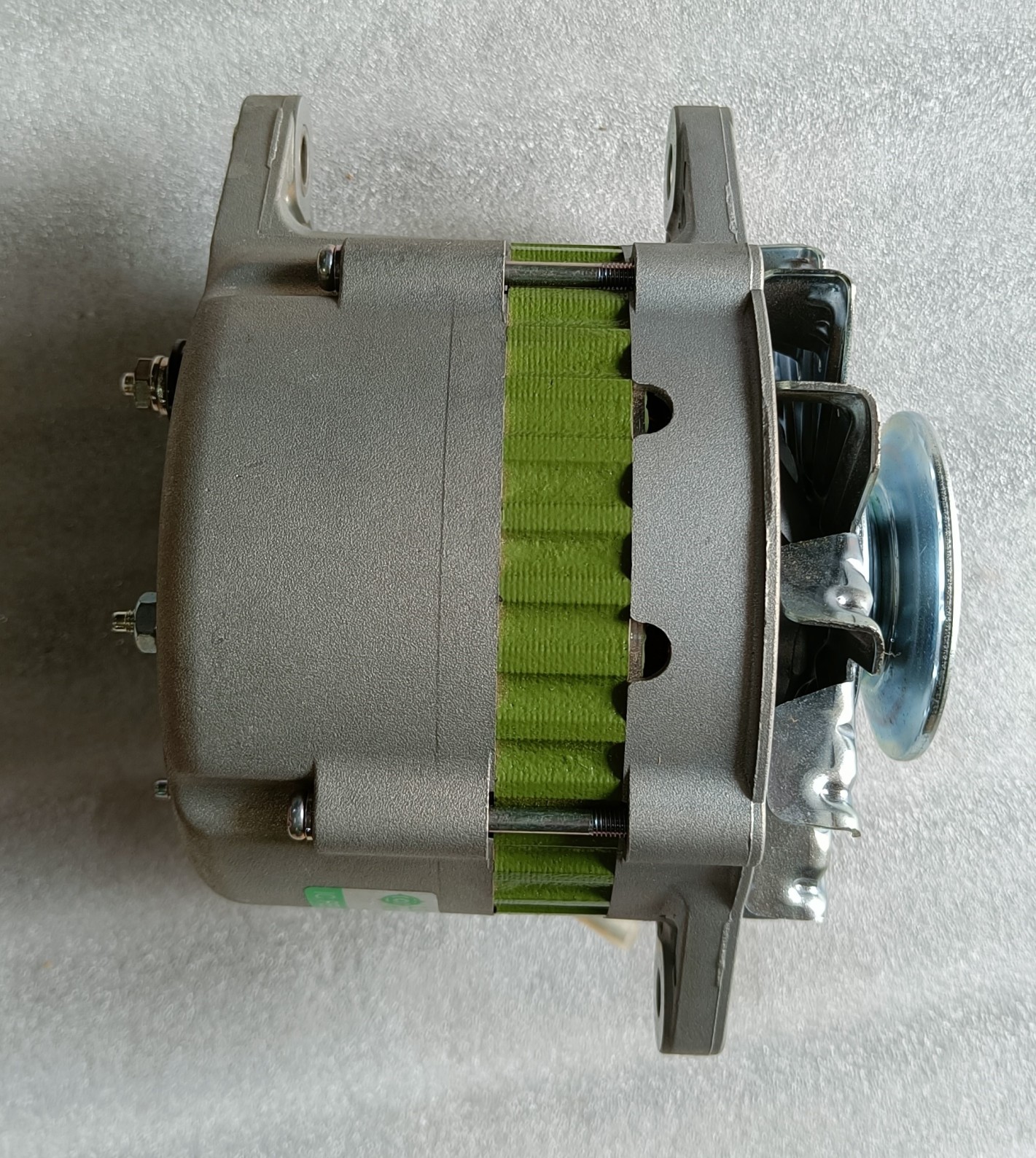 Yanmar Alternator (119573-77201), 12V, 80 AMP, Hitachi (LR180-03C)